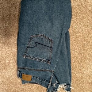 American Eagle Mom Jeans